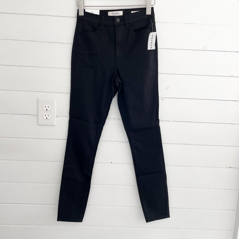NWT PacSun Black Super High-Rise Jegging